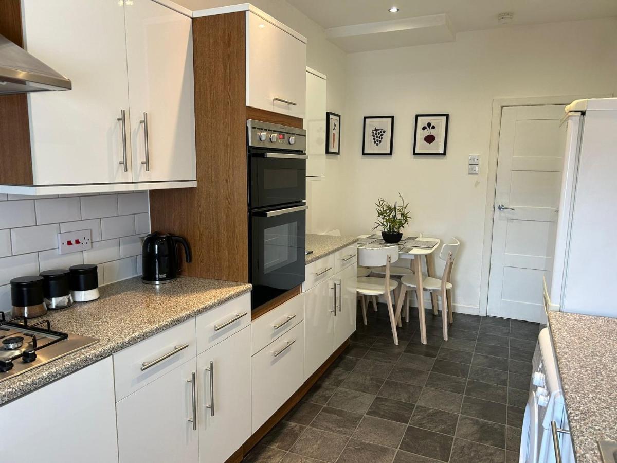Light And Spacious Highcross Apartment Poulton-le-Fylde Экстерьер фото