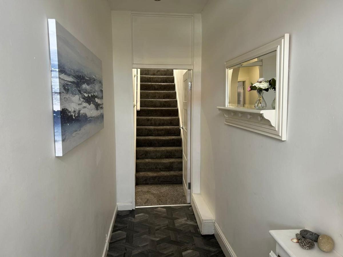 Light And Spacious Highcross Apartment Poulton-le-Fylde Экстерьер фото