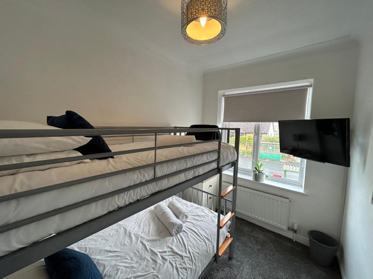 Light And Spacious Highcross Apartment Poulton-le-Fylde Экстерьер фото